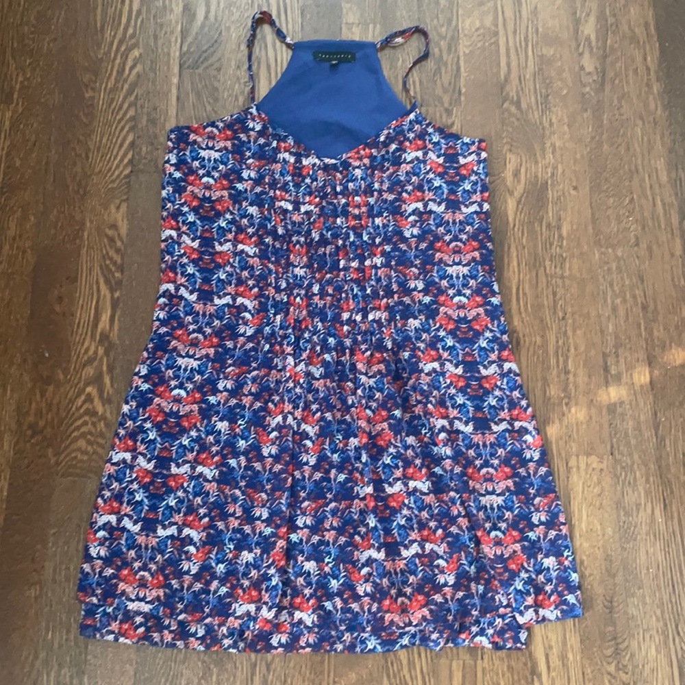 Beautiful chiffon pleated navy floral chiffon dress